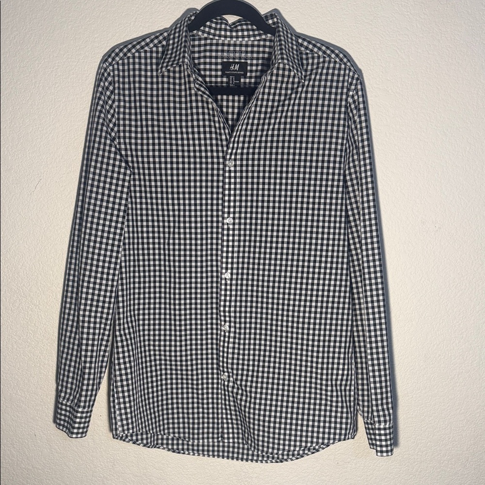 H&M Black and White Gingham Button-Down Shirt